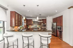 2729 Lighthouse Dr, Houston, TX 77058 - Photo 2