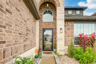 5312 Latigo Ct, Alvin, TX 77511 - Photo 2