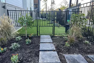 744 Curtin St, Houston, TX 77018 - Photo 4