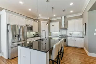 550 Oxford St, Houston, TX 77007 - Photo 8