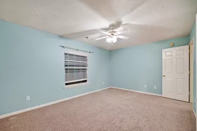 4907 Elmwood Court, Baytown, TX 77521 - Photo 32