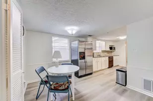 3334 Spring Valley Rd, Houston, TX 77080 - Photo 16