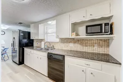 3334 Spring Valley Road, Houston, TX 77080 - Photo 10