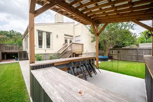 2402 Intrepid Way, League City, TX 77573 - Photo 12