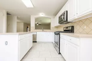 5802 Garden Flower Ct, Katy, TX 77449 - Photo 8