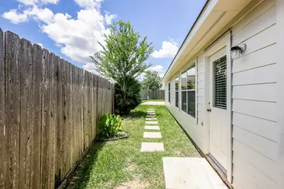5802 Garden Flower Court, Katy, TX 77449 - Photo 18
