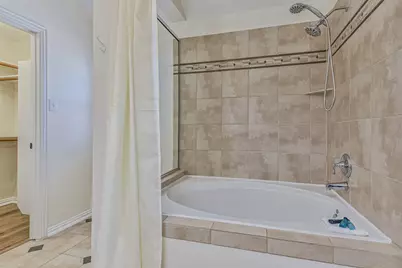 1815 28th Street, Galveston, TX 77550 - Photo 16