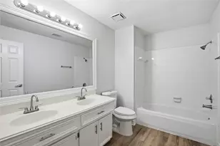 4919 Avondale Dr, Sugar Land, TX 77479 - Photo 16