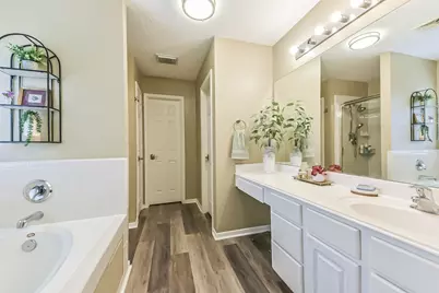 4415 Park Trail Lane, Pasadena, TX 77505 - Photo 14