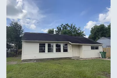 5934 Southtown Street, Houston, TX 77033 - Photo 2