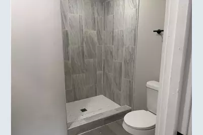 5934 Southtown Street, Houston, TX 77033 - Photo 12