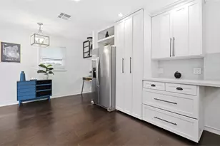 4125 Lymbar Dr, Houston, TX 77025 - Photo 10