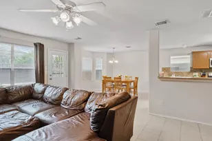 12707 Sandbur Valley Way, Houston, TX 77045 - Photo 6