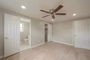 5874 Reed Rd, Houston, TX 77033 - Photo 18