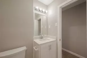 5874 Reed Rd, Houston, TX 77033 - Photo 26
