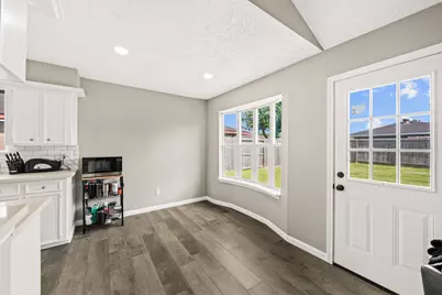 9911 Sageaspen Lane, Houston, TX 77089 - Photo 8