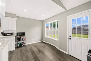 9911 Sageaspen Ln, Houston, TX 77089 - Photo 8
