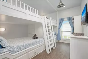 997 S Redfish St, Crystal Beach, TX 77650 - Photo 26