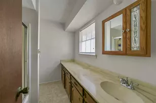 218 Hardy St, Bacliff, TX 77518 - Photo 34