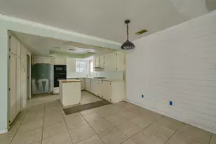 218 Hardy St, Bacliff, TX 77518 - Photo 26