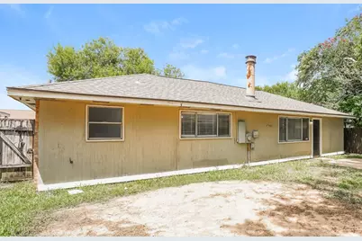 8403 Quail Burg Lane, Houston, TX 77489 - Photo 16