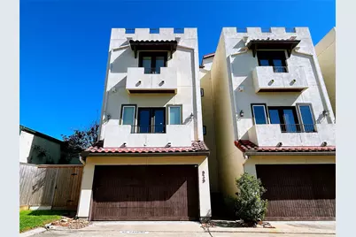 939 Queen Annes Road, Houston, TX 77024 - Photo 2