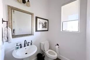 939 Queen Annes Rd, Houston, TX 77024 - Photo 12