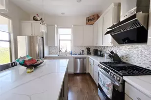 939 Queen Annes Rd, Houston, TX 77024 - Photo 20