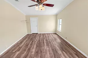 1152 Van Sant, Gilchrist, TX 77617 - Photo 18