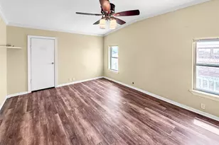 1152 Van Sant, Gilchrist, TX 77617 - Photo 16