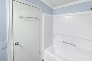 1152 Van Sant, Gilchrist, TX 77617 - Photo 28