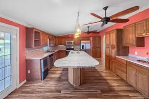 1152 Van Sant, Gilchrist, TX 77617 - Photo 8