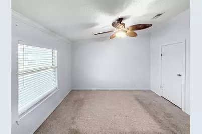 1152 Van Sant, Gilchrist, TX 77617 - Photo 18