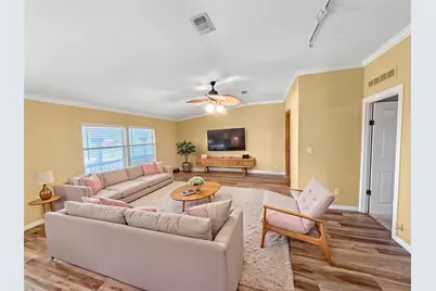 1152 Van Sant, Gilchrist, TX 77617 - Photo 2