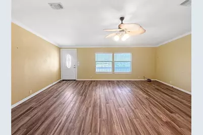 1152 Van Sant, Gilchrist, TX 77617 - Photo 16