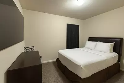 54 Rodeo Crest Drive, Manvel, TX 77578 - Photo 10