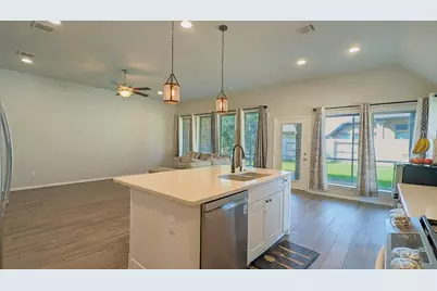 4540 Mesquite Terrace Drive, Manvel, TX 77578 - Photo 18