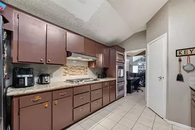 12811 Hidden Castle Drive, Houston, TX 77015 - Photo 12