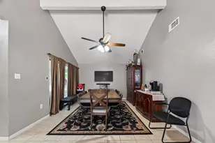 12811 Hidden Castle Dr, Houston, TX 77015 - Photo 10