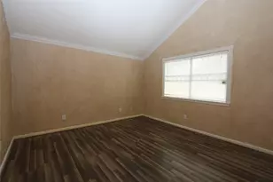 10714 Bayou Pl Ct, Houston, TX 77099 - Photo 8