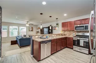 15614 S Early Dusk Cir, Houston, TX 77044 - Photo 4