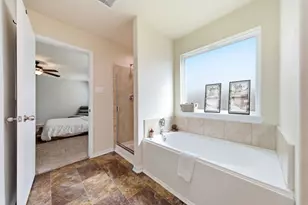 15614 S Early Dusk Cir, Houston, TX 77044 - Photo 16