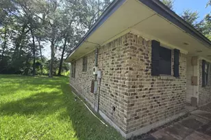 613 Shell Ave, Cleveland, TX 77327 - Photo 2