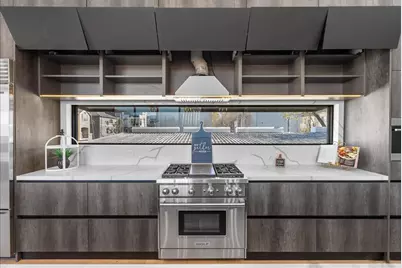 516 Reinerman Street, Houston, TX 77007 - Photo 12