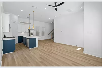 8919 Sunshine Laverne Lane, Houston, TX 77080 - Photo 18