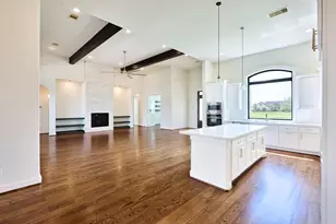 7911 Stratford Hall Dr, Rosharon, TX 77583 - Photo 4