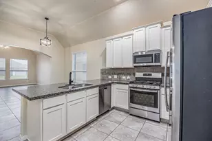 218 San Marcos Dr, Baytown, TX 77523 - Photo 14