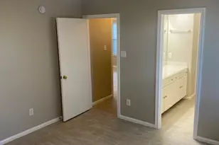 13543 Ambrose St, Houston, TX 77045 - Photo 10