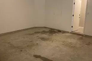 13543 Ambrose St, Houston, TX 77045 - Photo 22