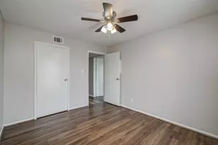 10101 S Gessner Rd, Houston, TX 77071 - Photo 22